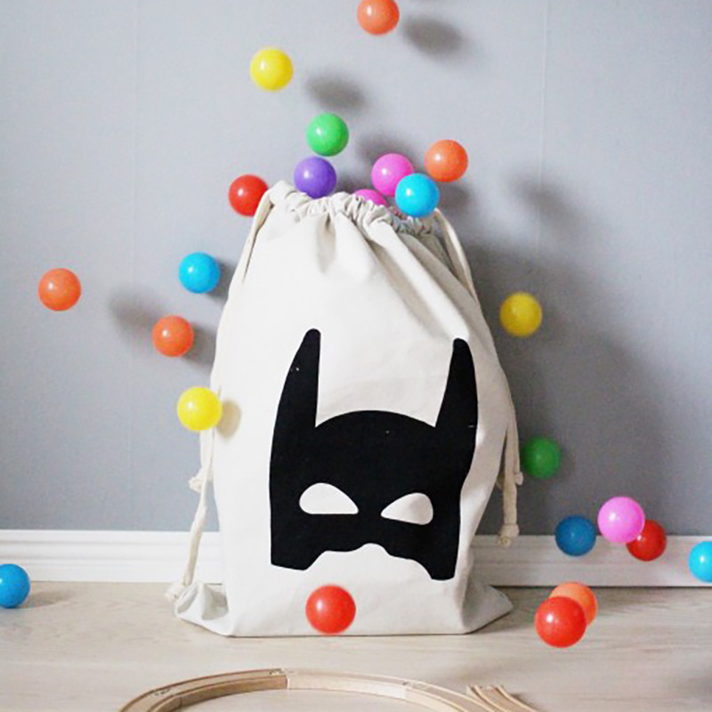 배트맨 모델 44*66* 모든 색상을 사용자 정의할 수 있습니다.