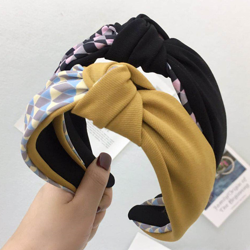 2019 New Headband Korean Hit Color Middle Knotted Headband Women display picture 11