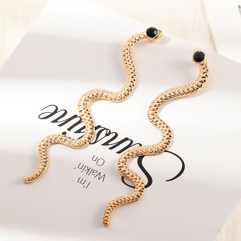 Personalized Fashion Snake Earrings Exaggerated Creative Snake Element Earrings display picture 4