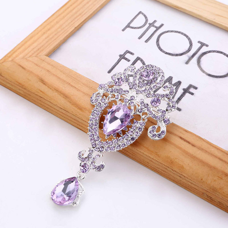 36g Weight Brooches Classification Holiday, Daily Occasion Alloy Material Flower Pattern Women's Gender Plating Design Elegant Style Elegant Pin Flower Alloy Plating Women's Brooches 20