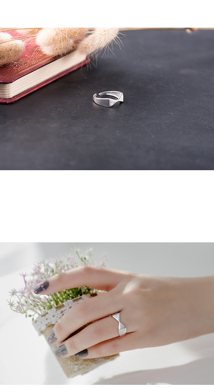 Silver Bowknot Ring Image 2