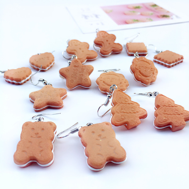 Cream Sandwich Biscuits Creative Bear Gingerbread Man Earrings display picture 4