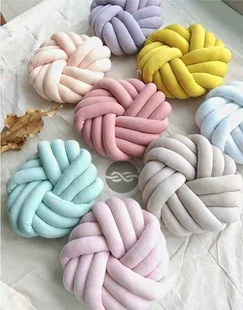 Круглая подушка-узел Knot ручная вязка для дивана