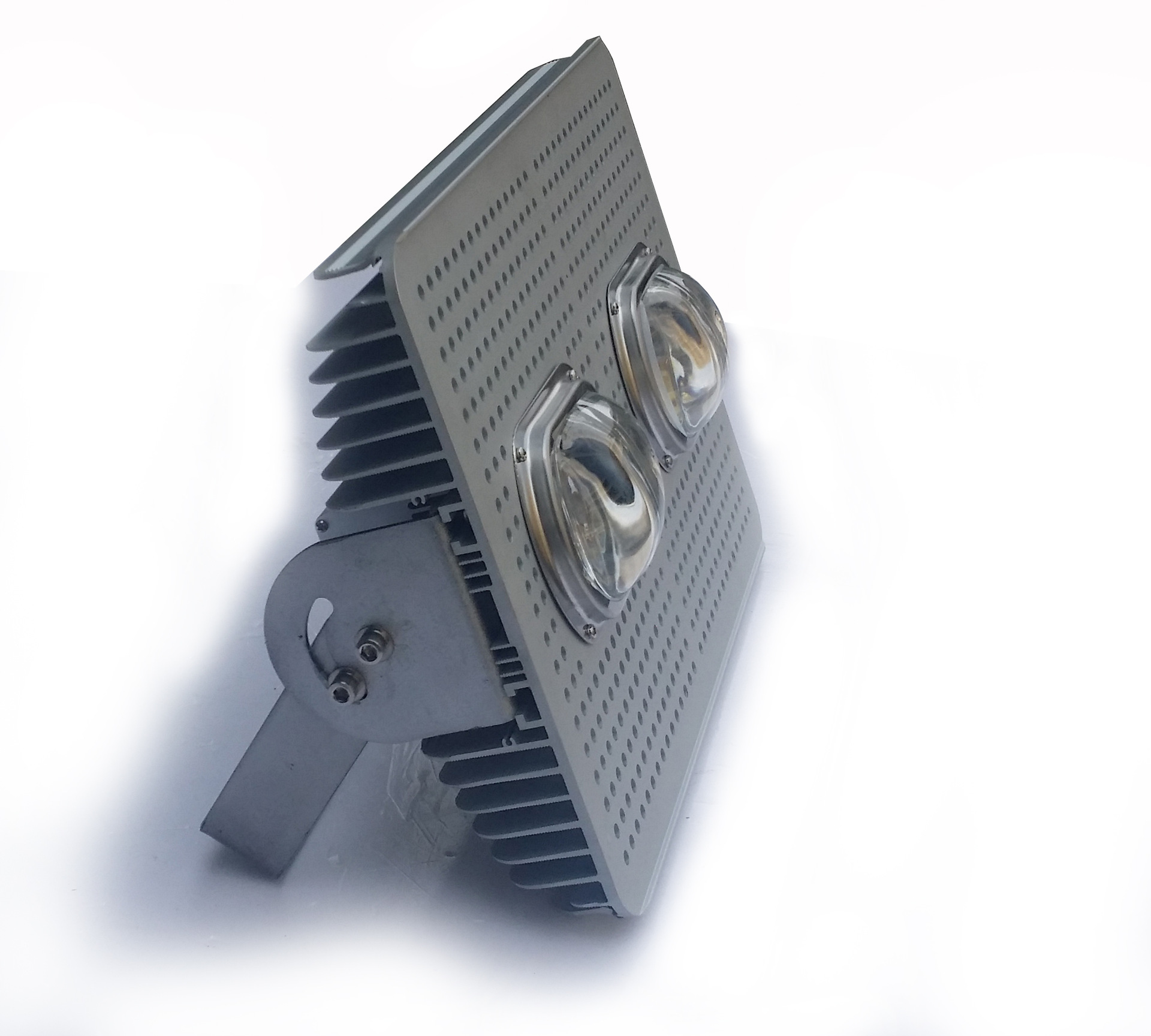 Built-in LED spotlight
