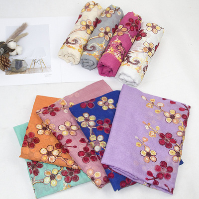 Embroidery Cotton and hemp scarf literature Ethnic style Embroidery Tibet Yunnan Travel? Sunscreen Silk scarf Shawl Dual use