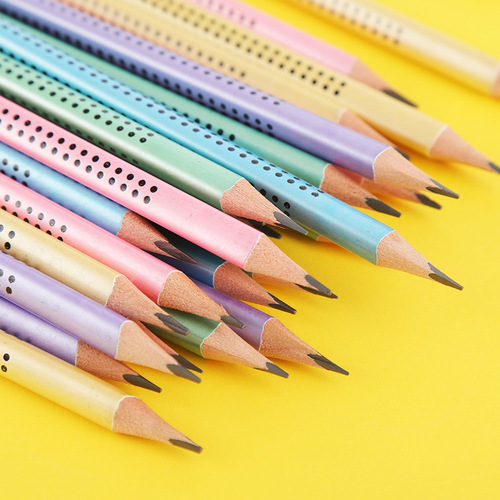 HB Pencil Primary School Triangular Rod Correction Grip Pencil Creative Cartoon Writing Pen 30 Bucket Pencils Wholesale