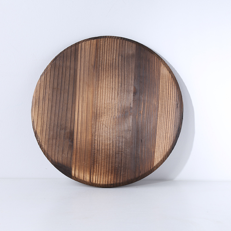 Cubierta de olla ardiente tradicional carbonizada a la antigua de madera cubierta de olla de abeto antidesbordamiento de hogar de madera redonda carbonizada en stock