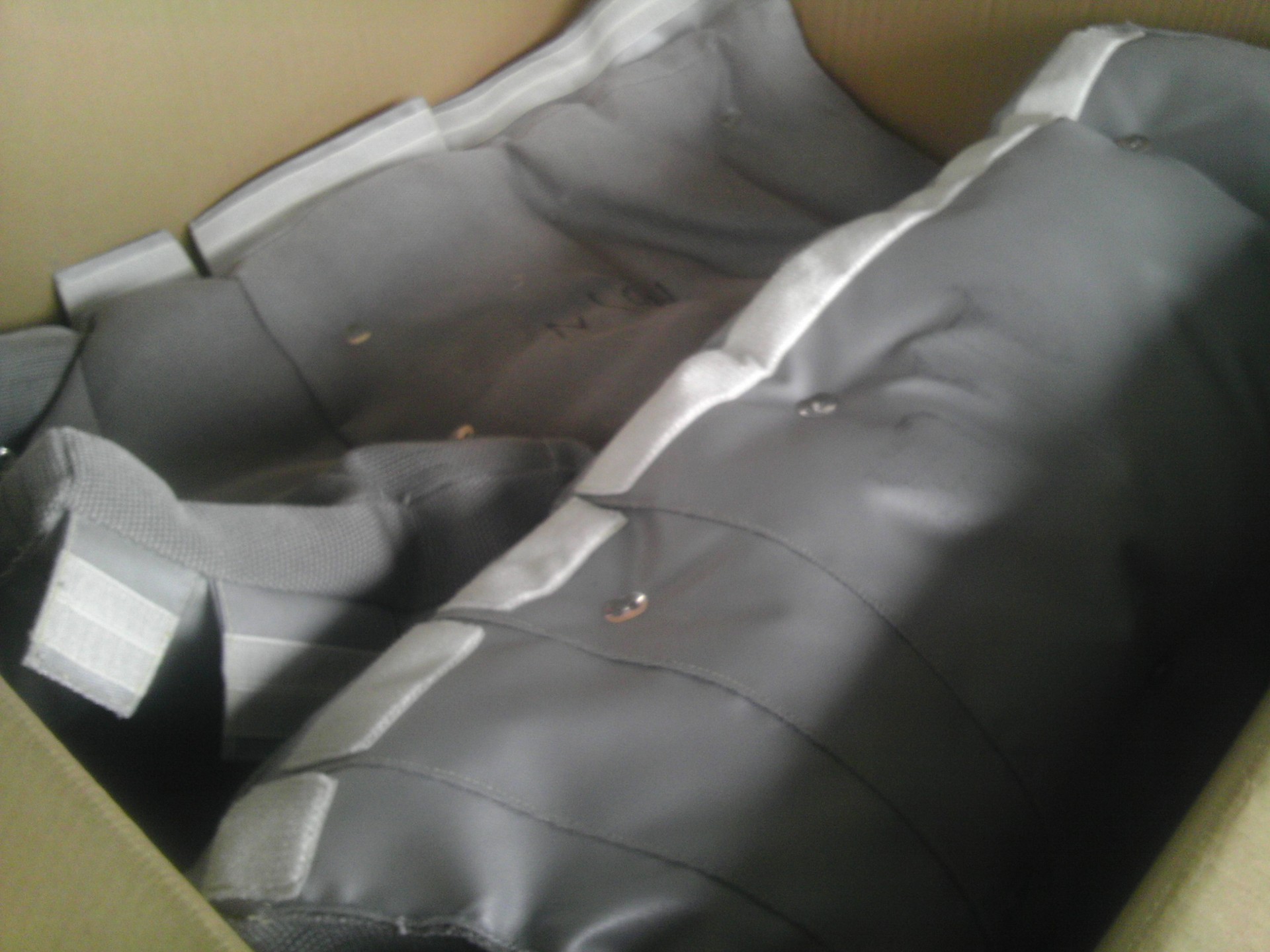 可拆卸管道保温套