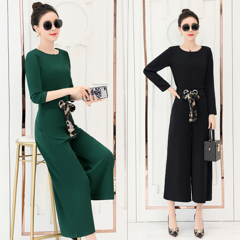 Costume femme en Mélange de fibres chimiques - Ref 3334873 Image 1