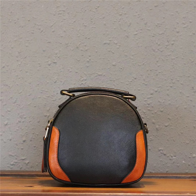 Red fire fish 2021 new pattern The first layer cowhide fashion Versatile capacity genuine leather lady One shoulder Messenger Bag