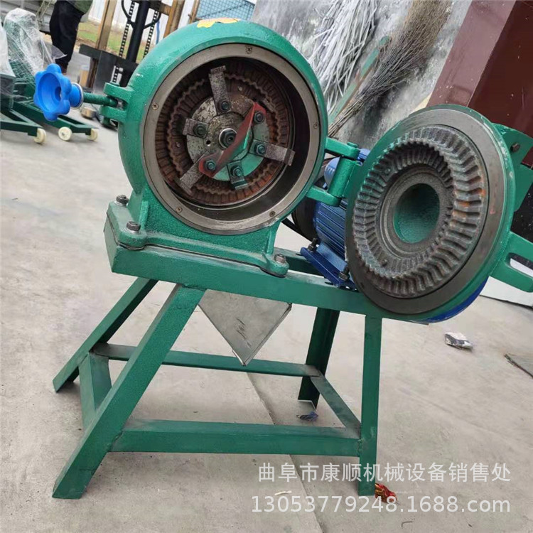  小麦磨面机_多功能电动面粉机立式玉米小麦去皮五谷杂粮