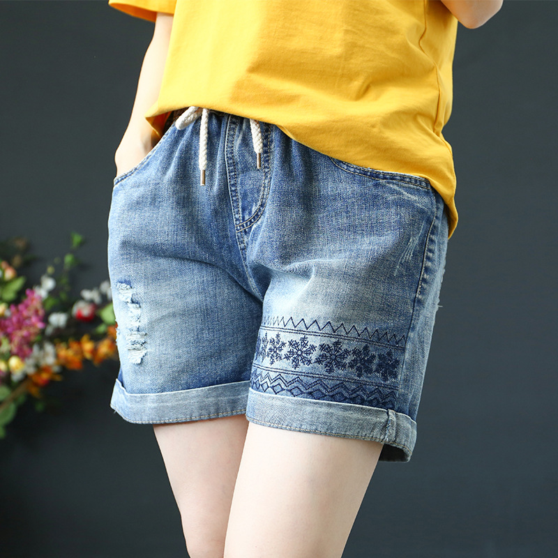 牛仔刺繡雪花磨破大碼寬松牛仔短褲女淺藍文藝抽繩松緊腰女裝新款