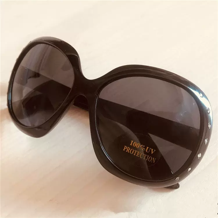 百搭希尔顿儿童款 大框太阳镜女士太阳眼镜墨镜宝宝眼镜带钻时尚