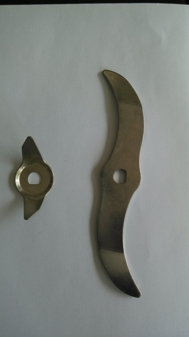 Grinder blade