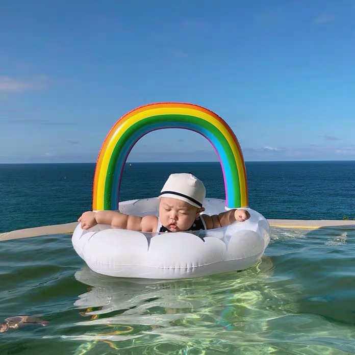 Wholesale Inflatable Rainbow Swimming Ring display picture 5
