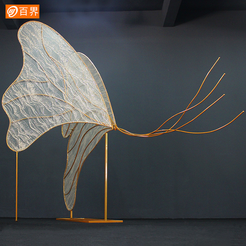 新款婚庆道具铁艺化蝶背景婚礼场景大花朵批发橱窗舞台蝴蝶摆件工