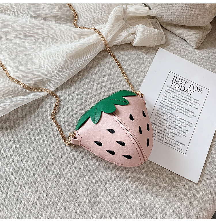 Children's bags, strawberry chain crossbody bags, cute babies, little girls, coin purges, mini accessories, fruit backpacks, trend undefined