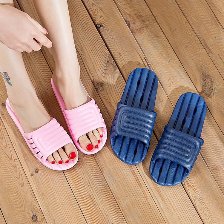 夏季家居拖鞋室内防滑浴室男女拖鞋女式平底凉拖韩版漏水拖鞋批发