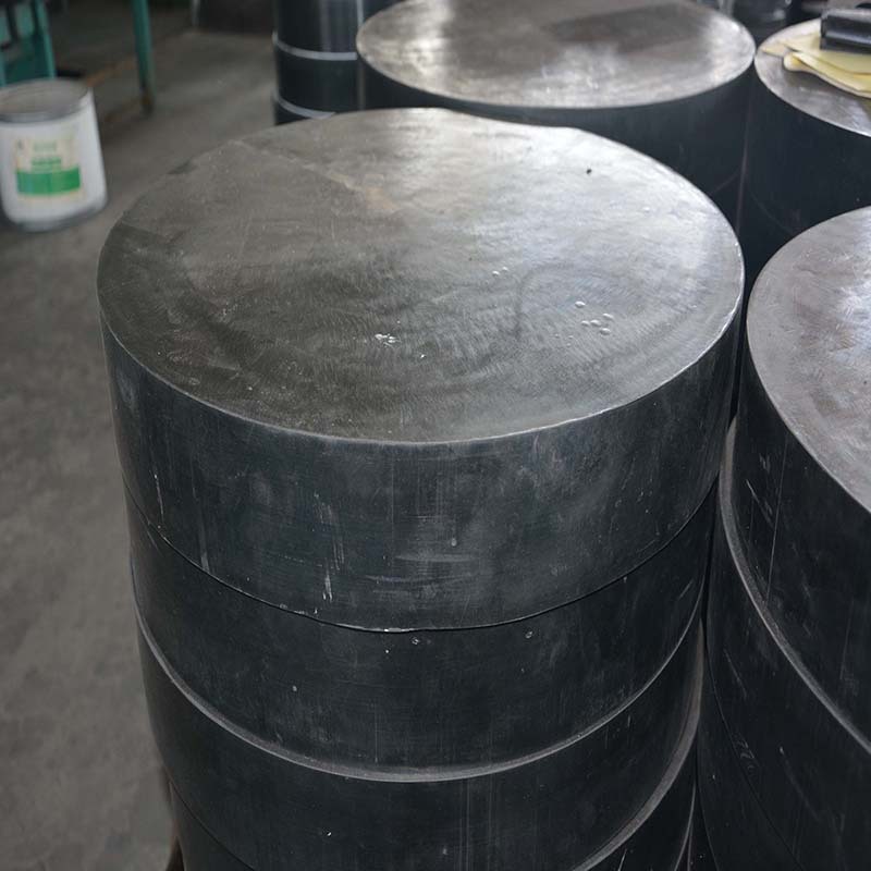 公路桥梁建筑GYZ圆形板式橡胶支座 橡胶缓冲垫块 橡胶减震器厂家