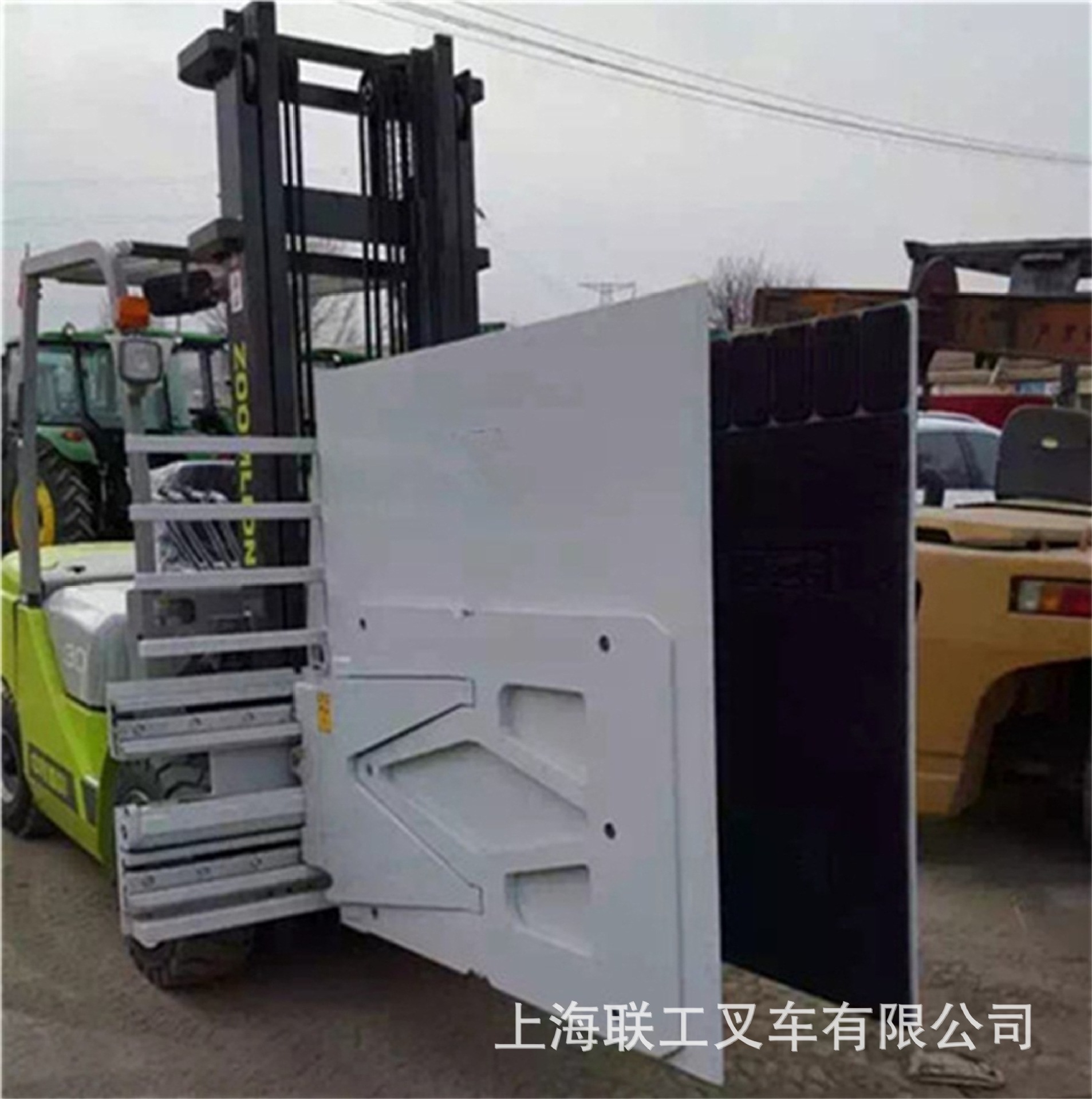 供应山东优质二手合力柴油3吨冰箱夹叉车杭州4.5米圆抱夹叉车