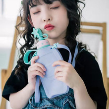 韓國杯具熊隨行杯子硅膠水壺網紅水杯便攜夏天可折疊兒童背帶水壺