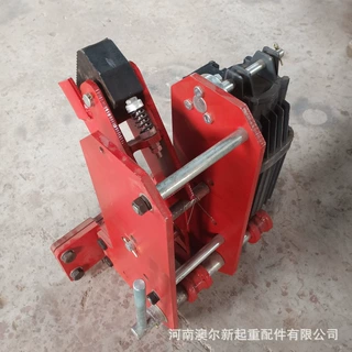 10吨龙门吊起重机防风铁楔 行车固定器 YFX-710/80型防风铁楔
