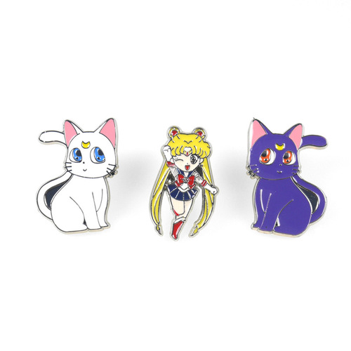 Japanese cartoon anime alloy badge Sailor Moon black cat white cat Luna brooch glue electroplating gift boutique