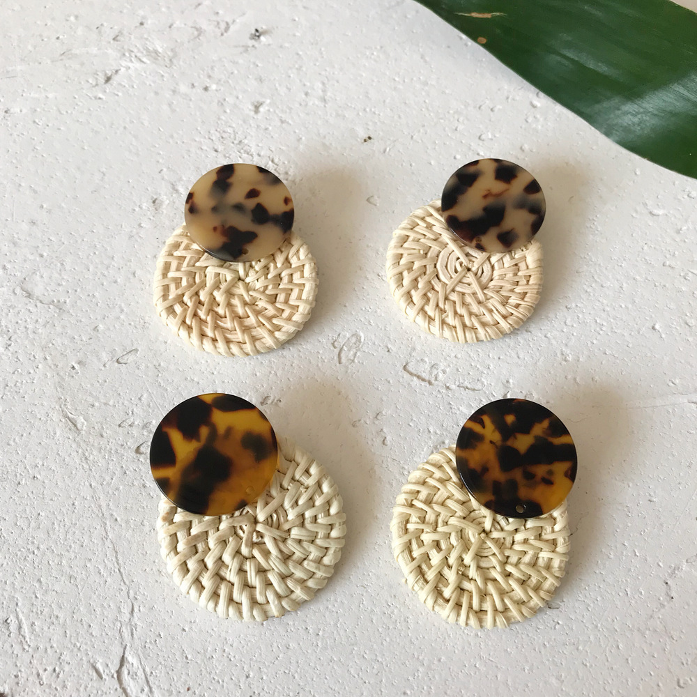 18g Weight Alloy Ear Needle Material Drop Earrings Classification 1 Pair Quantity Daily Occasion Acrylic, Rattan Material Leopard Pattern Women'S Gender Retro Style Handmade Craft 1 Pair Retro Leopard Handmade Arylic Rattan Drop Earrings 2
