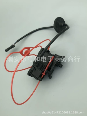Lock 6R0 810 773 – Volkswagen Fuel tank