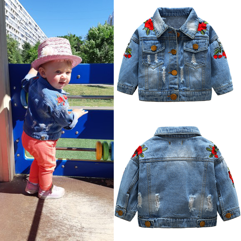 Ropa infantil coreana otoño / invierno 2025, nueva chaqueta de mujer, chaqueta corta de vaqueros con flores, venta caliente transfronteriza