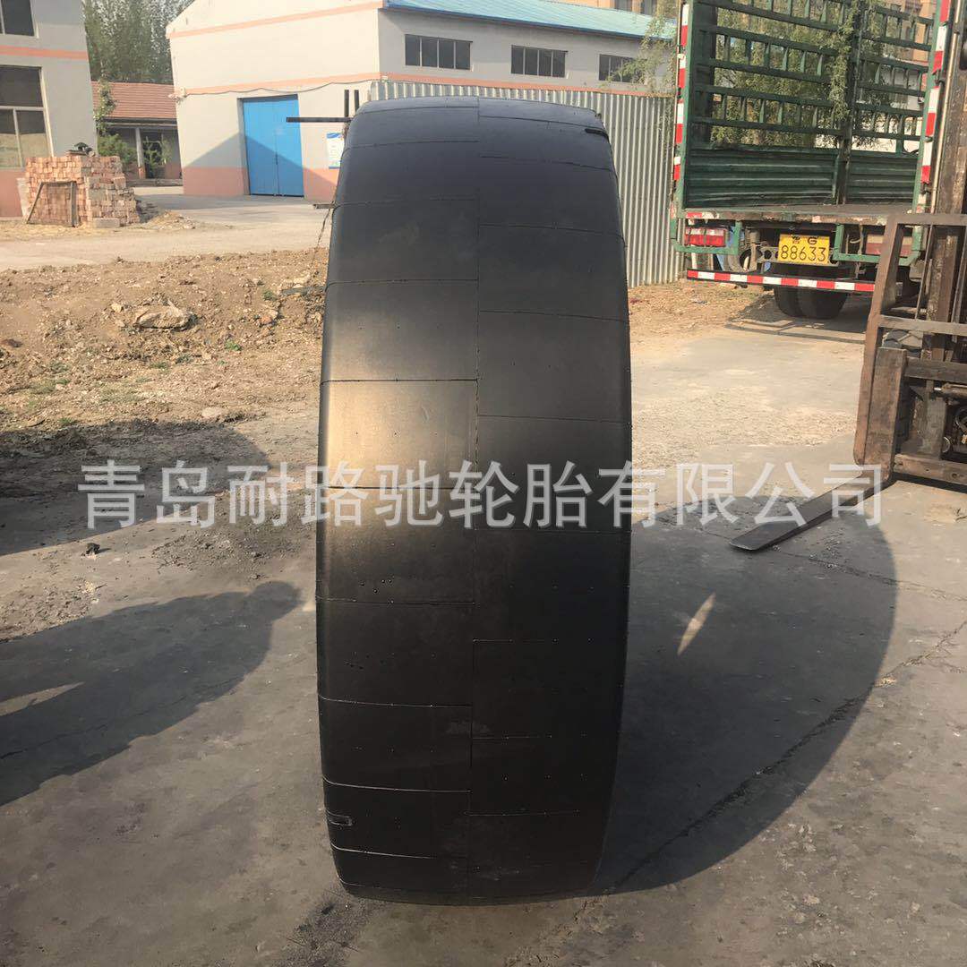 华鲁 18.00R25  全钢工程轮胎 1800R25 光面铲运机轮胎