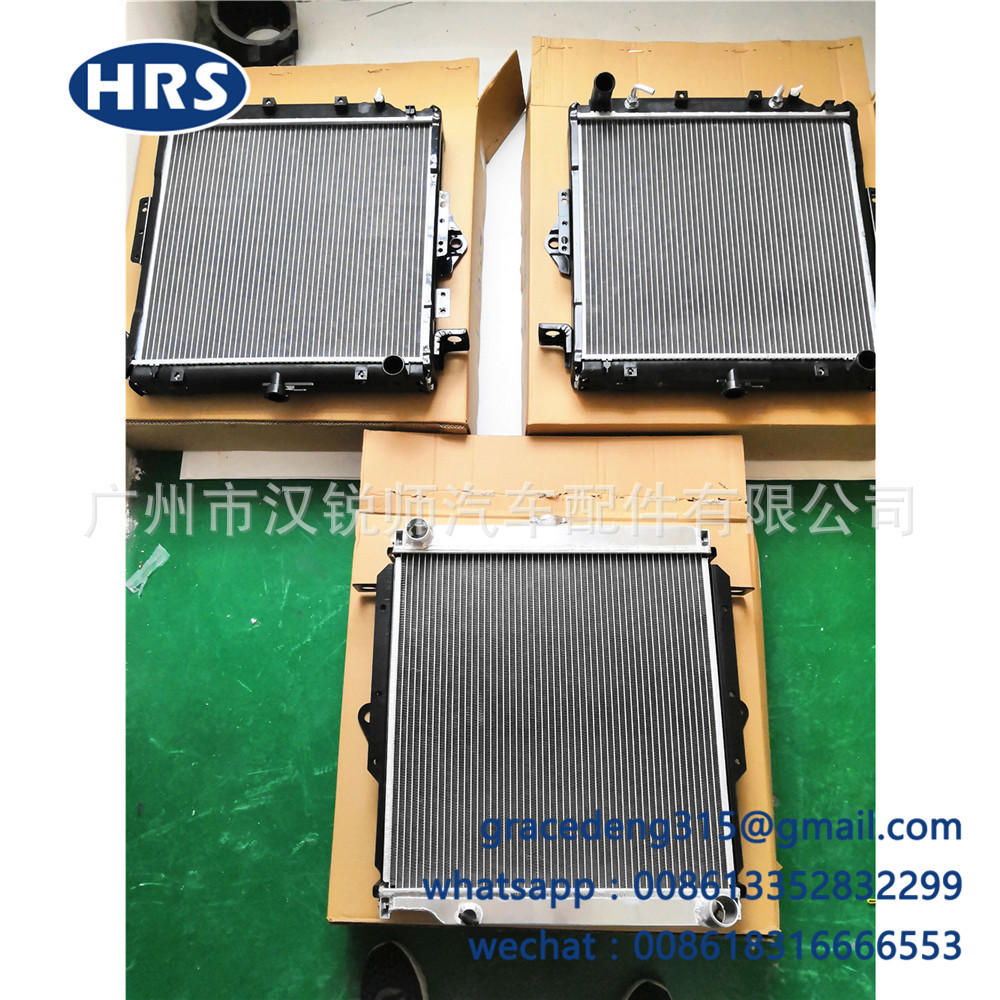 16400-17290 подходит для радиатора водяного бака с ручным управлением Toyota Land Cruiser 1HZ J75J79 и других продуктов.