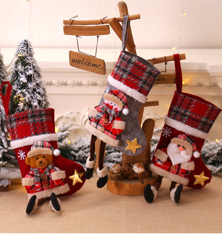 Christmas Fashion Santa Claus Snowman Cloth Party Christmas Socks 1 Piece display picture 1