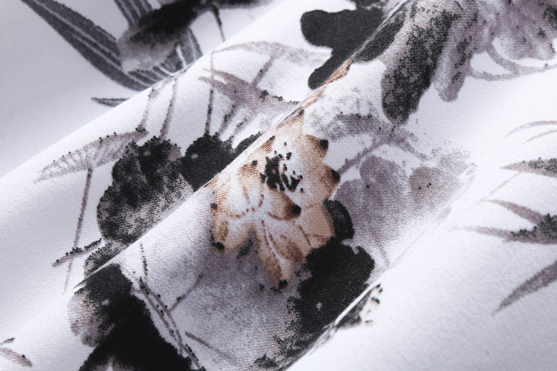 Autumn New Large Size Men's Printed Long-sleeved Shirt Men's Slim-fit British Style Point Collar Long-sleeved Shirt