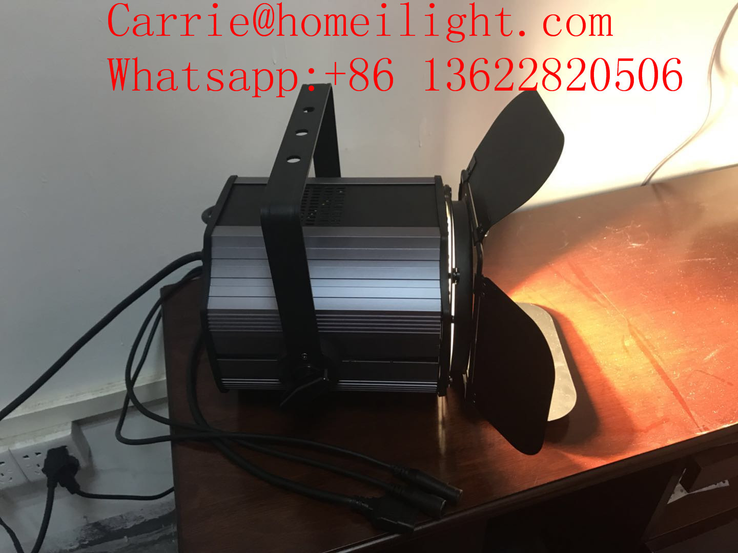 COB面光灯 LED200W 会议室 婚庆典礼 舞台演出 面光照明  补光