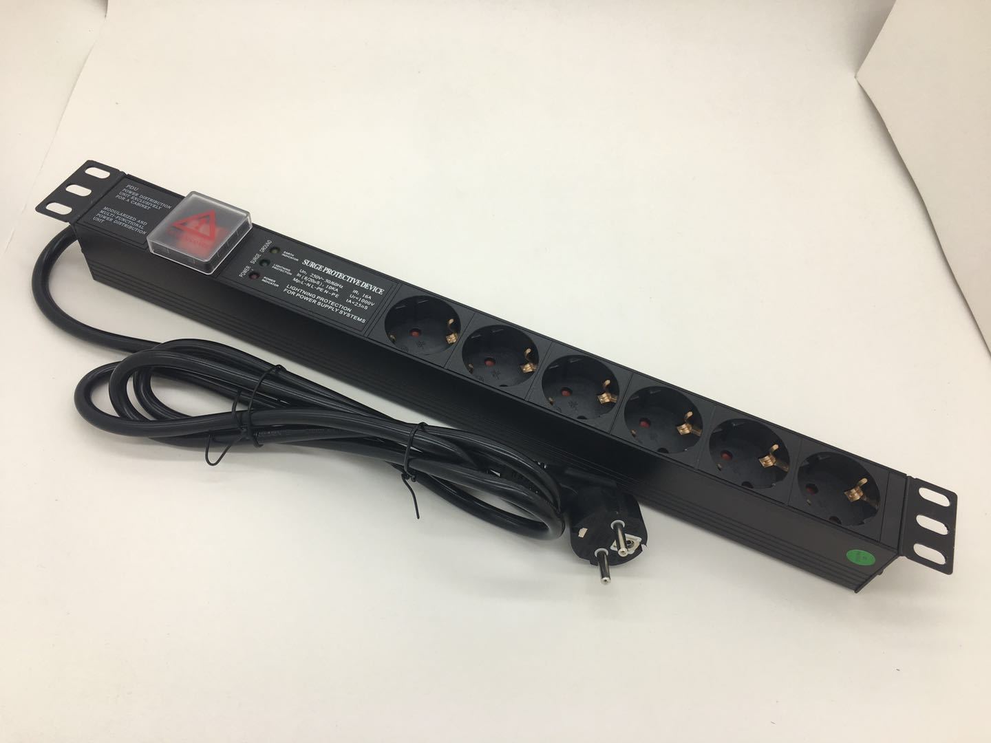 美度机柜19寸1.2米高机箱机柜600*600*22U标准网络22U网络机柜