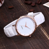 Fashionable silica gel watch strap, trend quartz watches for leisure, simple and elegant design