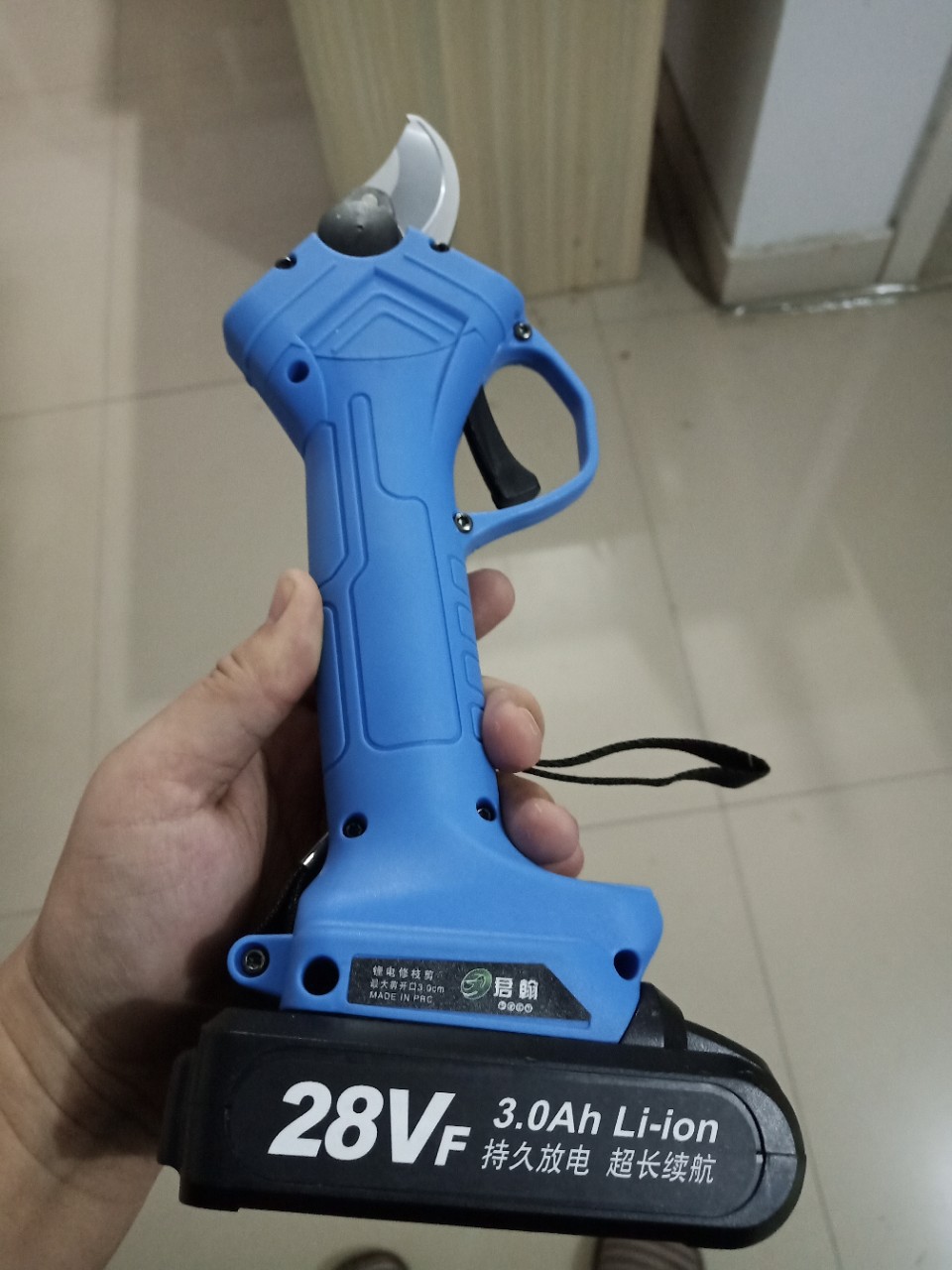 3公分电动果树剪刀电动修枝剪刀树枝剪园林电动高枝修枝剪电动剪