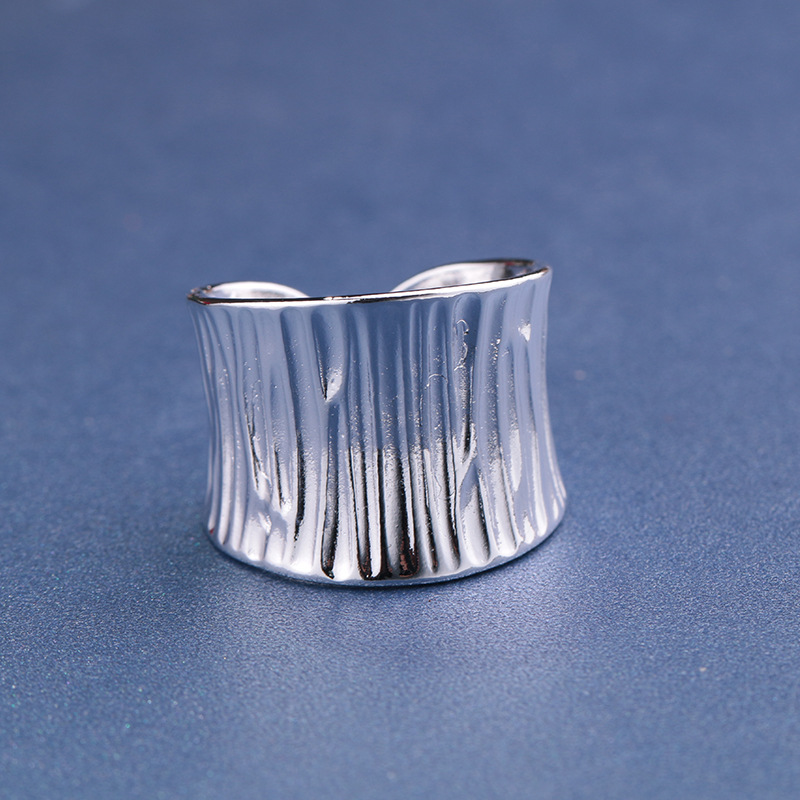 Matte carved retro universal ring handmade for men and women