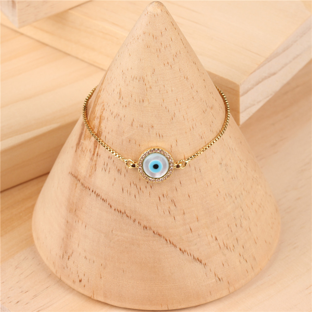 New Accessories Blue Eye Bracelet Devil's Eye Micro Inlaid Diamond Shell Pulling Zircon Bracelet display picture 13