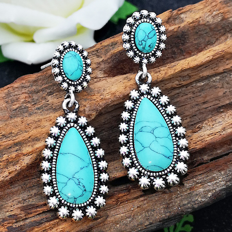 New European And American Creative Drop-shaped Turquoise Exaggerated Earrings display picture 2