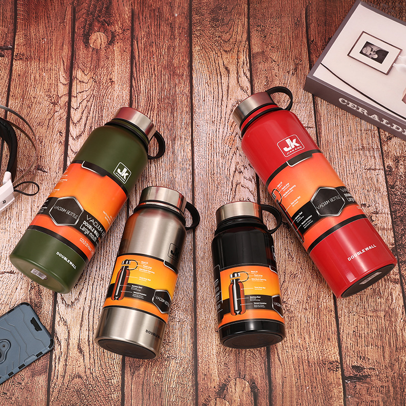 新款不銹鋼真空保溫杯創(chuàng)意手提太空壺戶外運(yùn)動(dòng)水壺廠家直供
