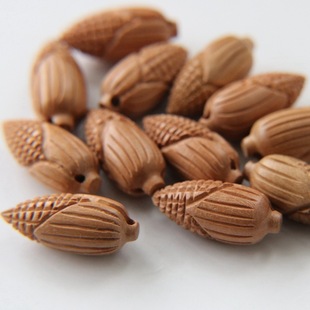 Персиковая деревянная резьба из кукурузных ушей год -маленькие кукурузные деревянные аксессуары деревянные мастерство оптом