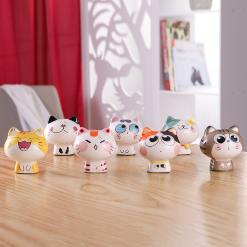 Lucky Cat Ornament Home Car Small and Large Ceramic Creative Gift Living Room Decor Cute Kitten Small Pet