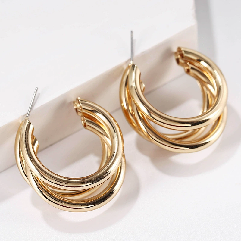 Понимаю, нужно перевести: "Brand geometric ring, earrings, European style, factory direct supply"