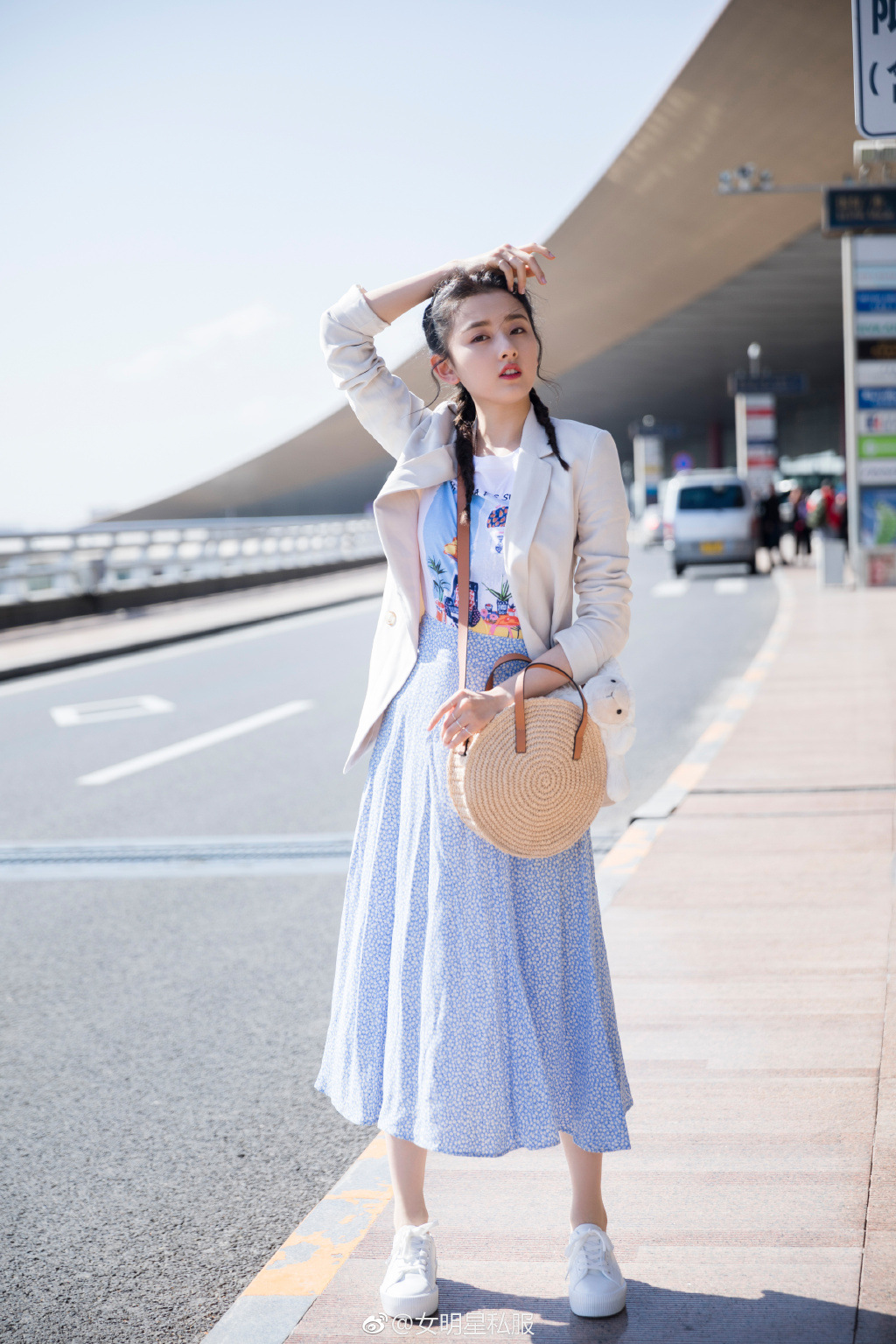 Costume femme en Mélange de fibres chimiques - Ref 3334913 Image 14