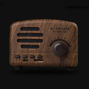 BT01 Bluetooth speaker retro radio wireless plug -in card small sound mini -port portable new electronic product