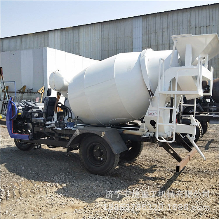 直供三轮混凝土搅拌车 三轮混凝土上料车 干湿料搅拌三轮罐车