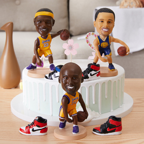 NBA basketball star Kobe Bryant figure souvenir James Jordan Curry thick eyebrow baked car ornament doll