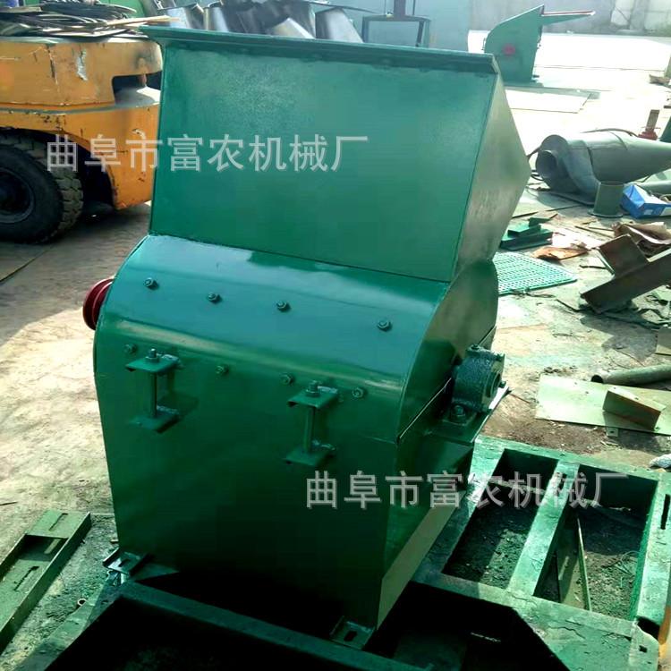 小型两项电豆饼粉碎机 家用豆饼粉碎机豆饼芝麻饼粉碎机